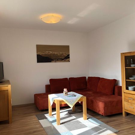 Walli Laterns - Ski Und Bergvergnuegen Direkt Vor Der Haustuer ภายนอก รูปภาพ